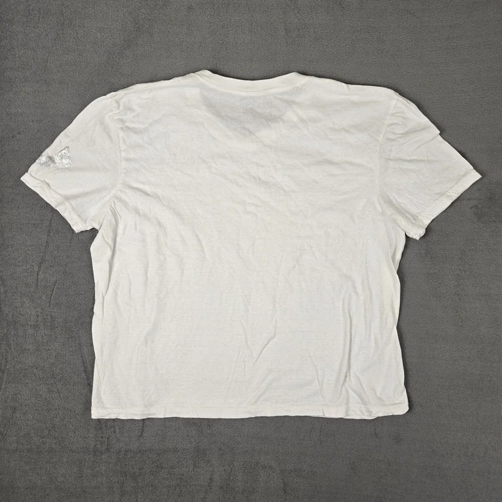 True Religion Shirt Womens Large White Gray Logo Short Sleeve V-Neck‎ Crop Boxy - Picture 2 of 7